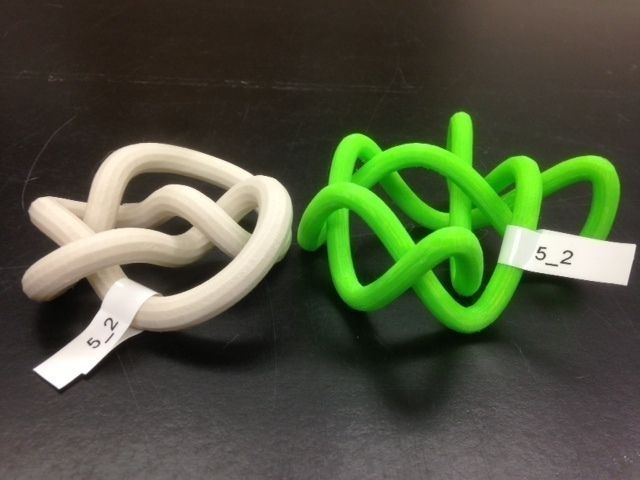 3D-printed Conformations of Knots through 7 Crossings Free 3D print model_5