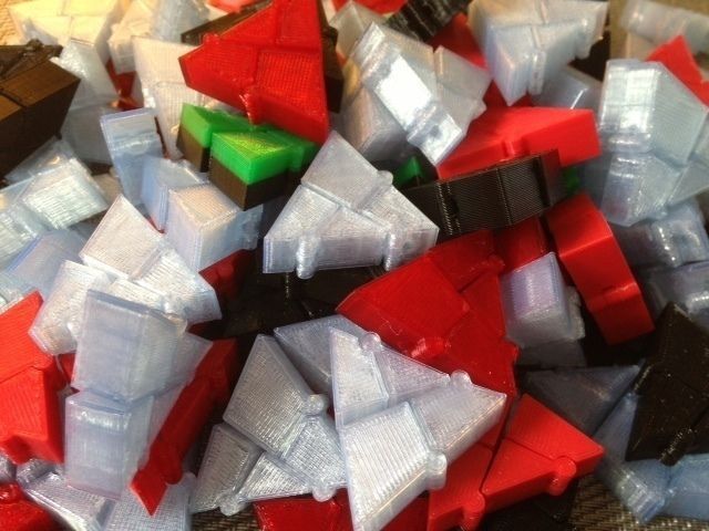 Hinged Triangle-Square Free 3D print model_1