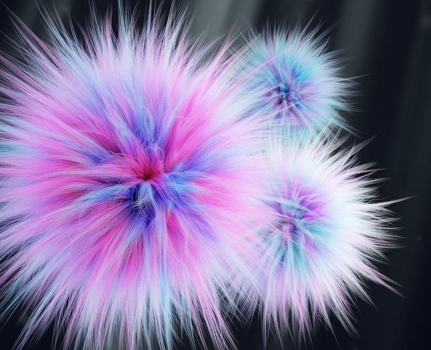 Fluffy Balls 3D model