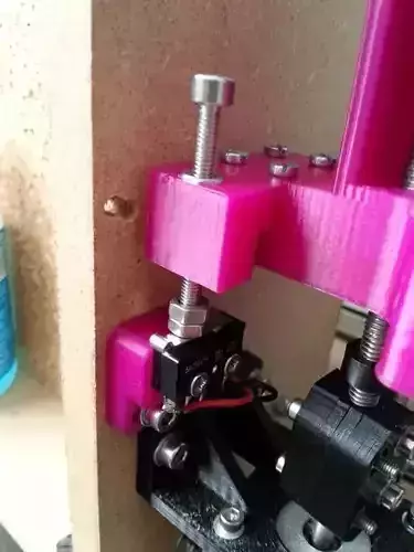 Improved Z-MIN Enstop Mount and adjustment for Mendel90 with improved X-Ends