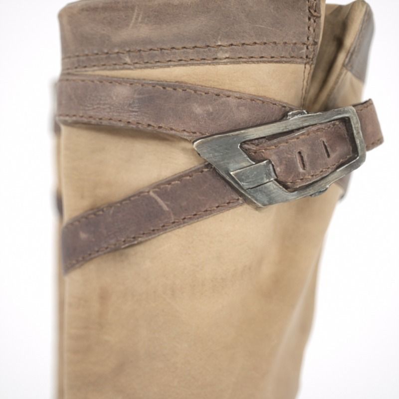 Kneehigh Boot with Zipper Low-poly 3D model_5