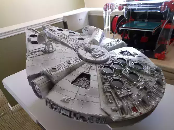 Millennium Falcon 3D print model
