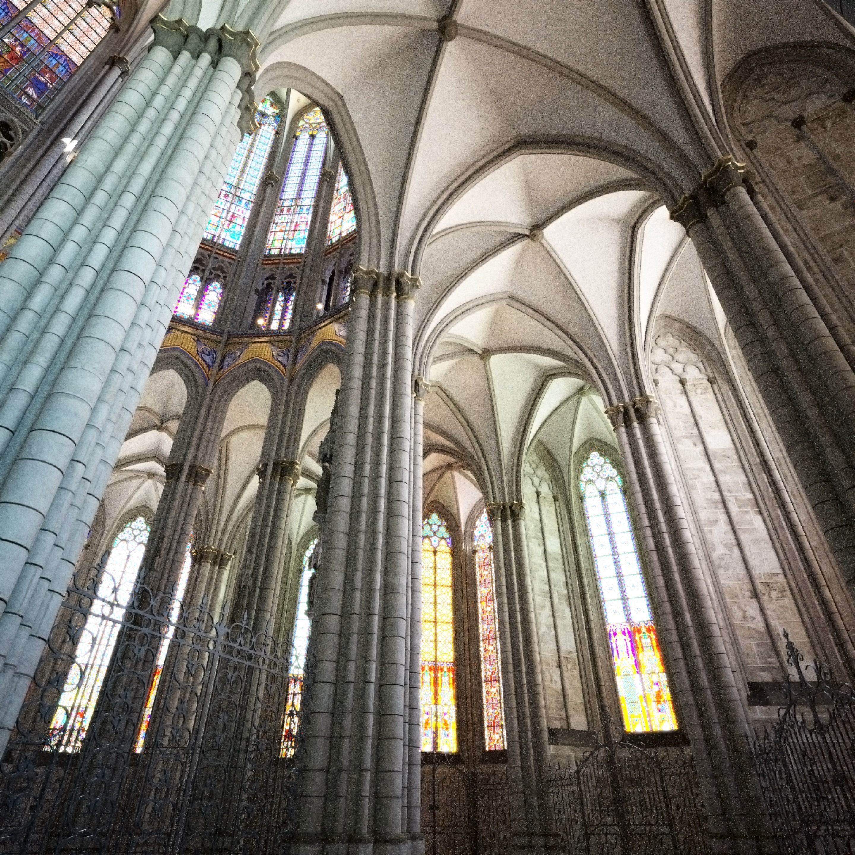 Cologne Cathedral - with interior 3D model_6