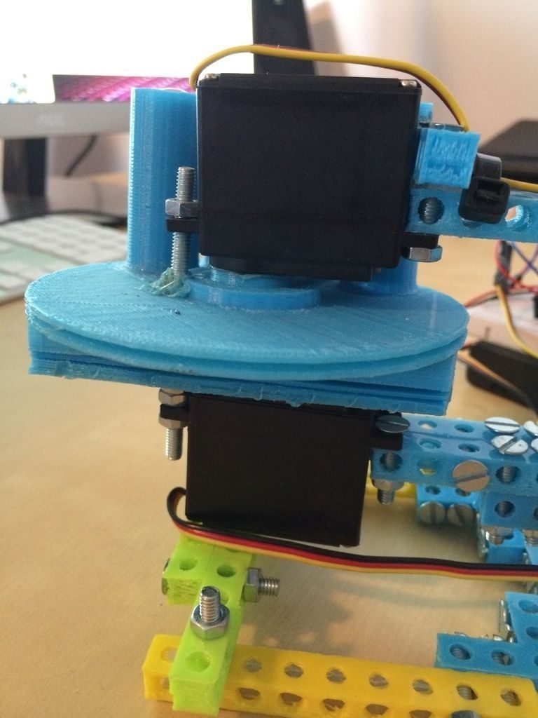 Automatic pill dispenser Free 3D print model_8