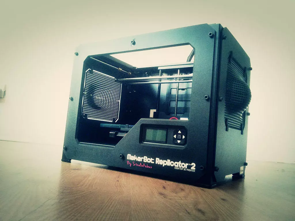 Replicator 2 Side Panels 3D print model