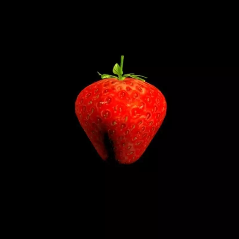 Strawberry Low-poly 3D model_0