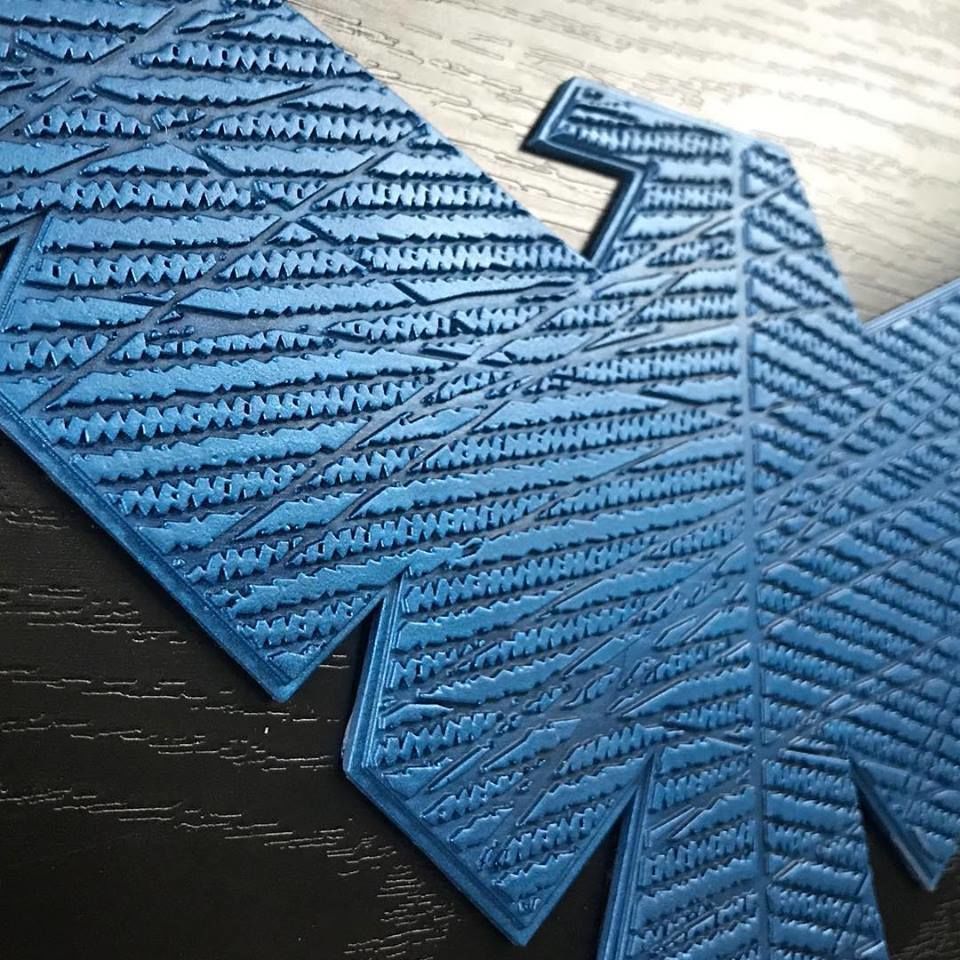 Nightwing chest emblem for cosplay 3D print model_5
