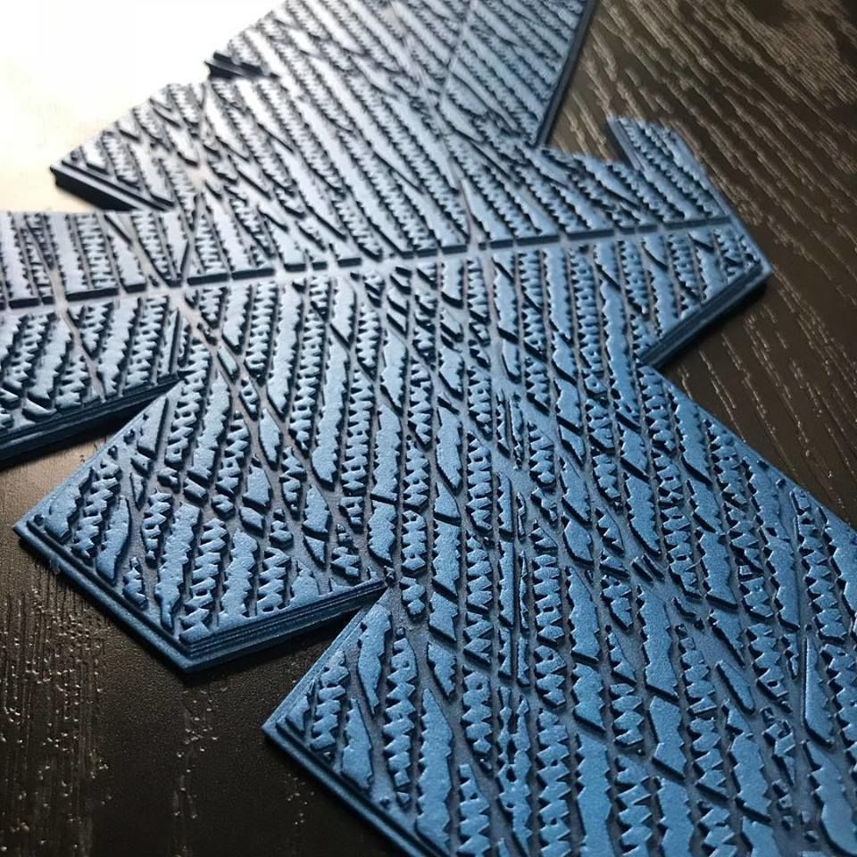 Nightwing chest emblem for cosplay 3D print model_4