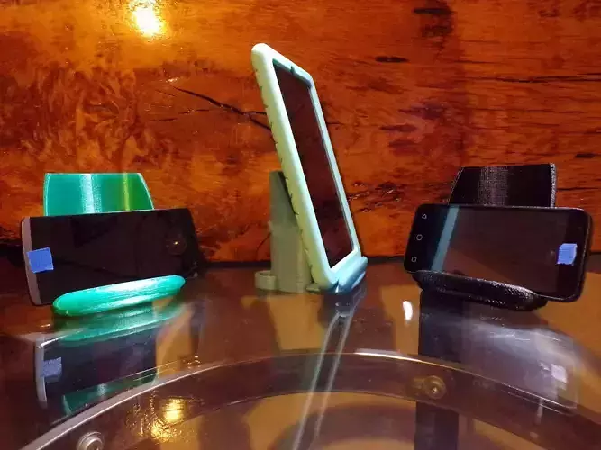 Showcaser cell phone holder