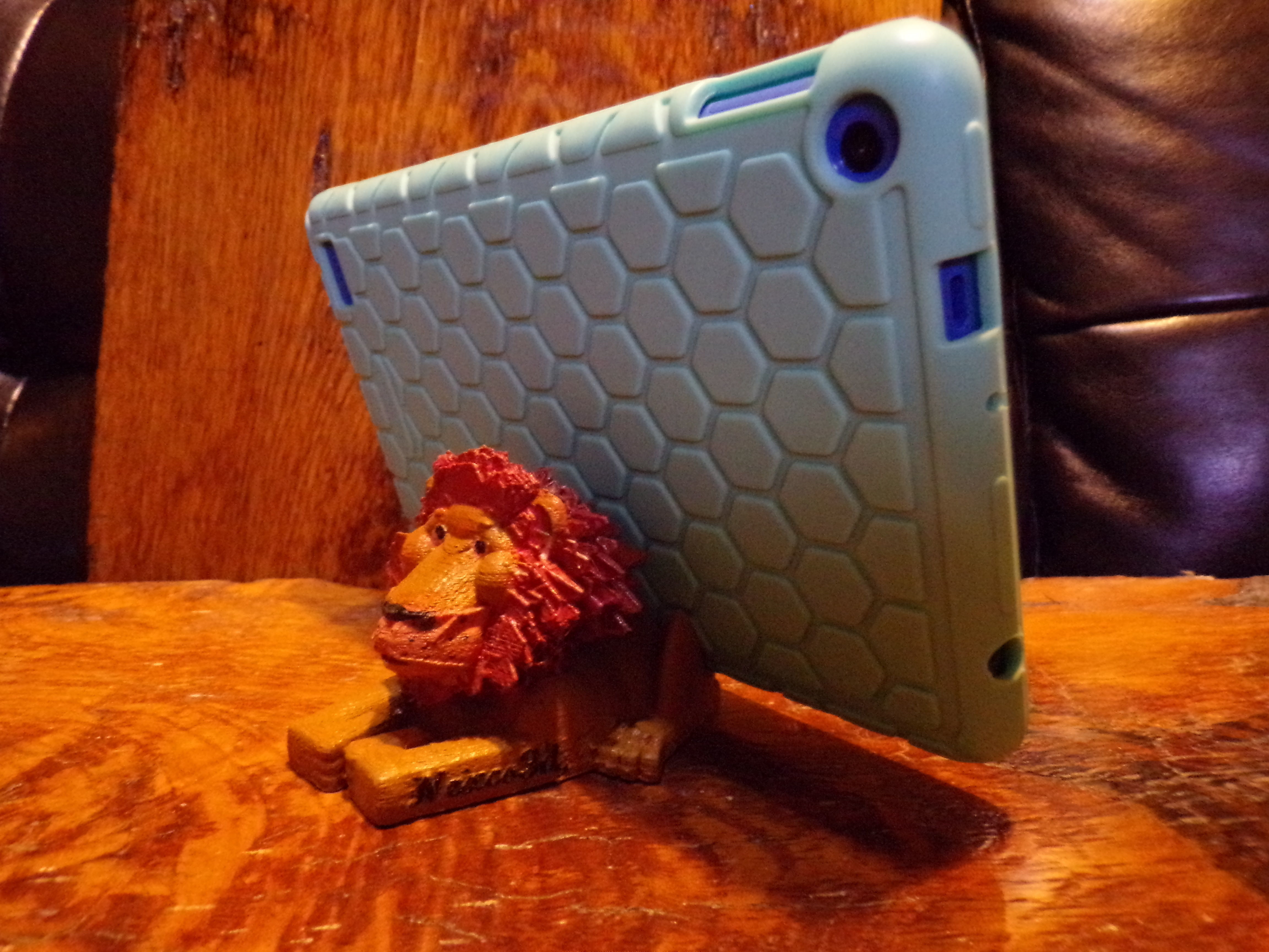 Lion Phone Stand 3D print model_4