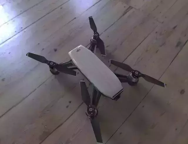 Drone dji phantom quadcopter 3D model