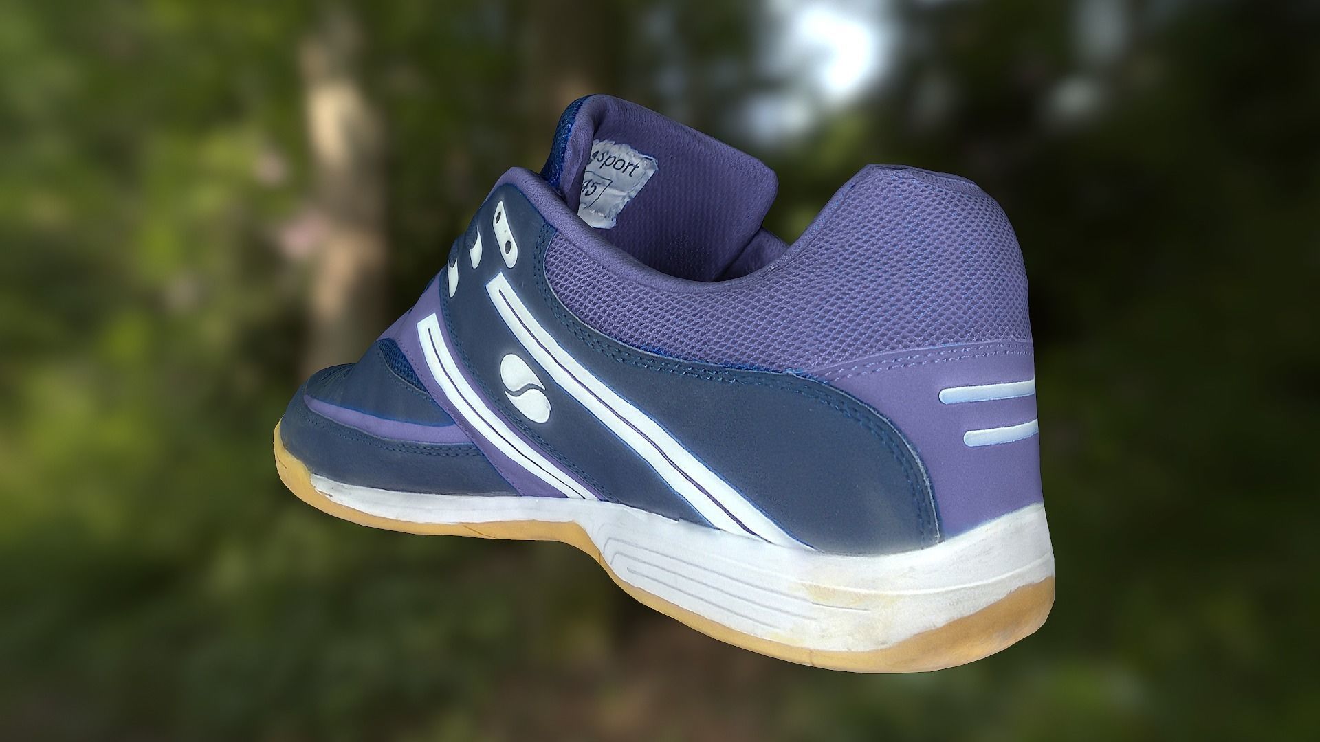 Sport shoe low poly 3D model Low-poly 3D model_3