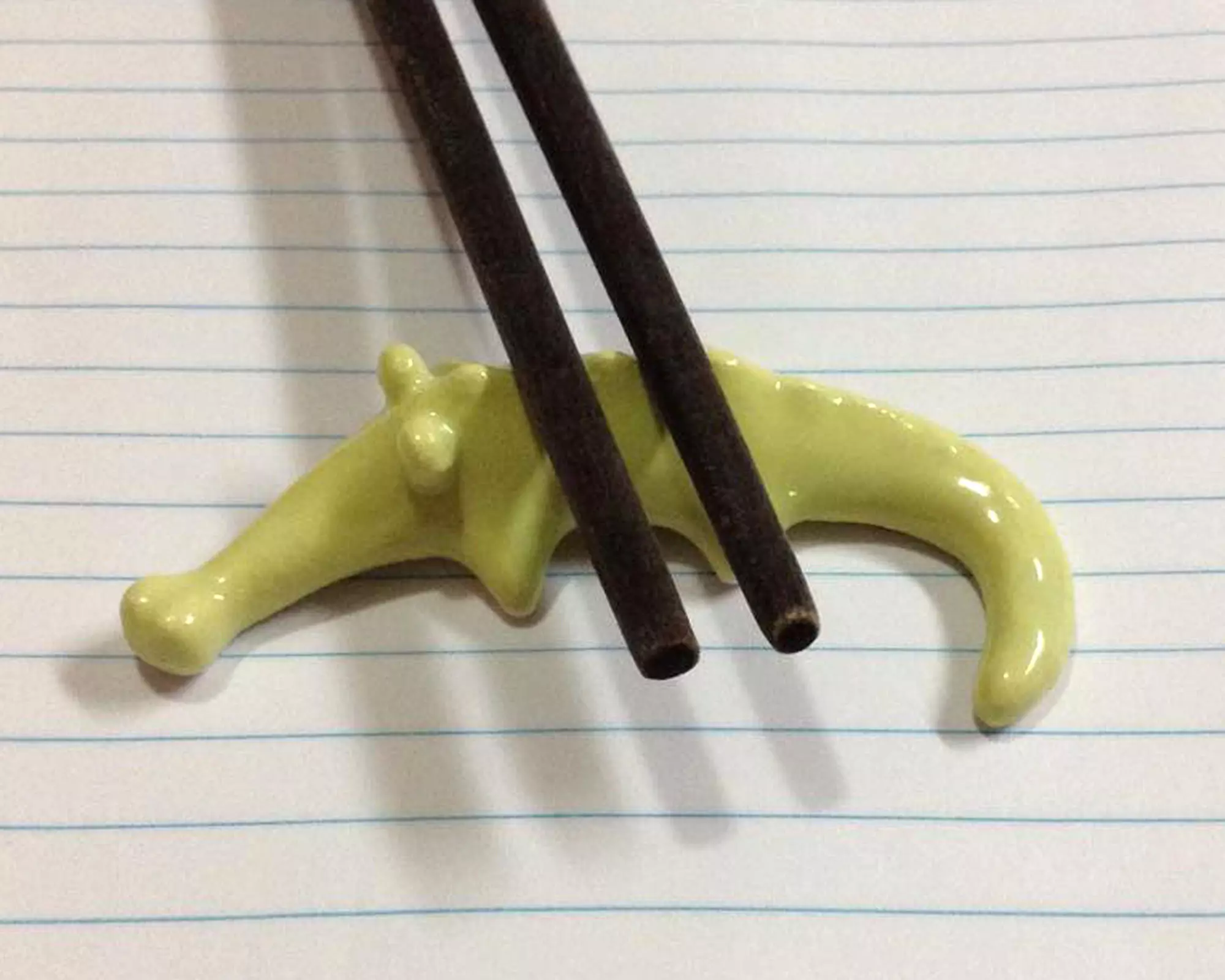 Crocodile Chopstick Stand Free 3D print model_0