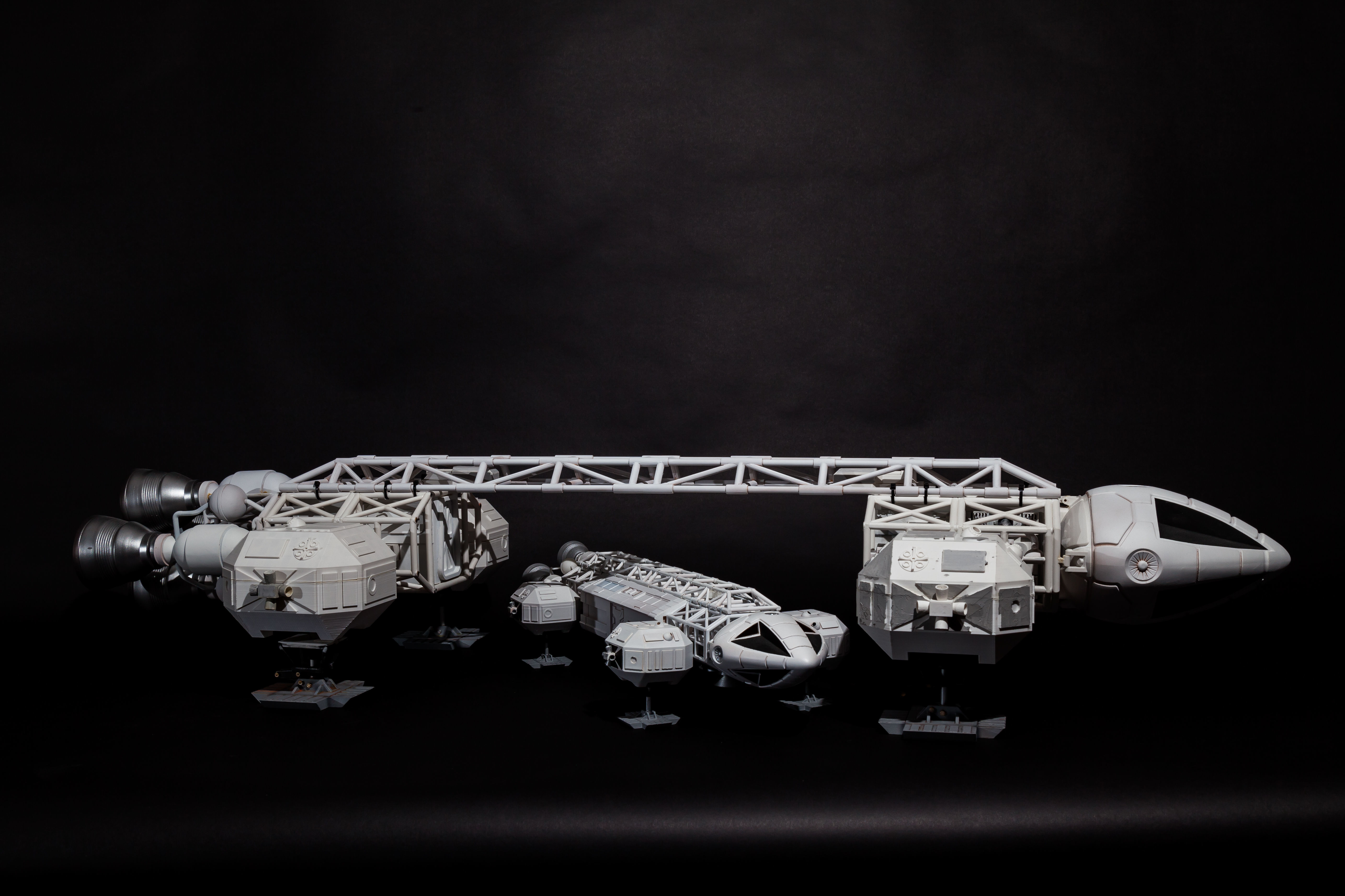 Space 1999 Eagle Transporter 3D print model_4