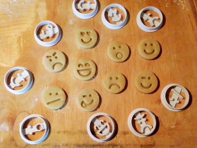 Emoticons Cookie Cutters Set 3D print model