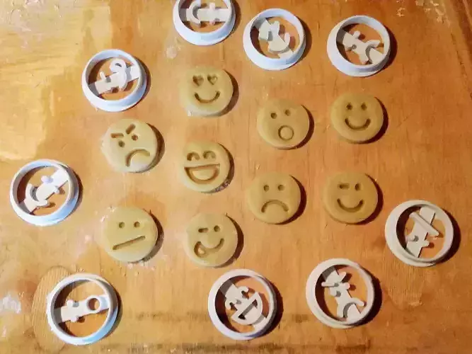 Emoticons Cookie Cutters Set 3D print model