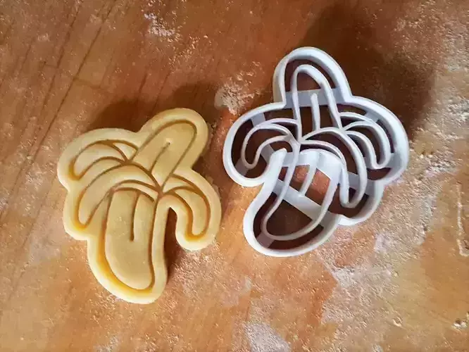 Banana cookie cutter