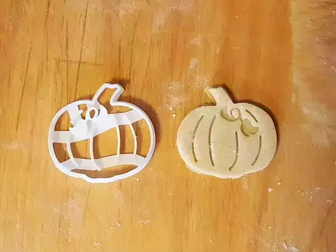 Pumpkin cookie cutter version 3