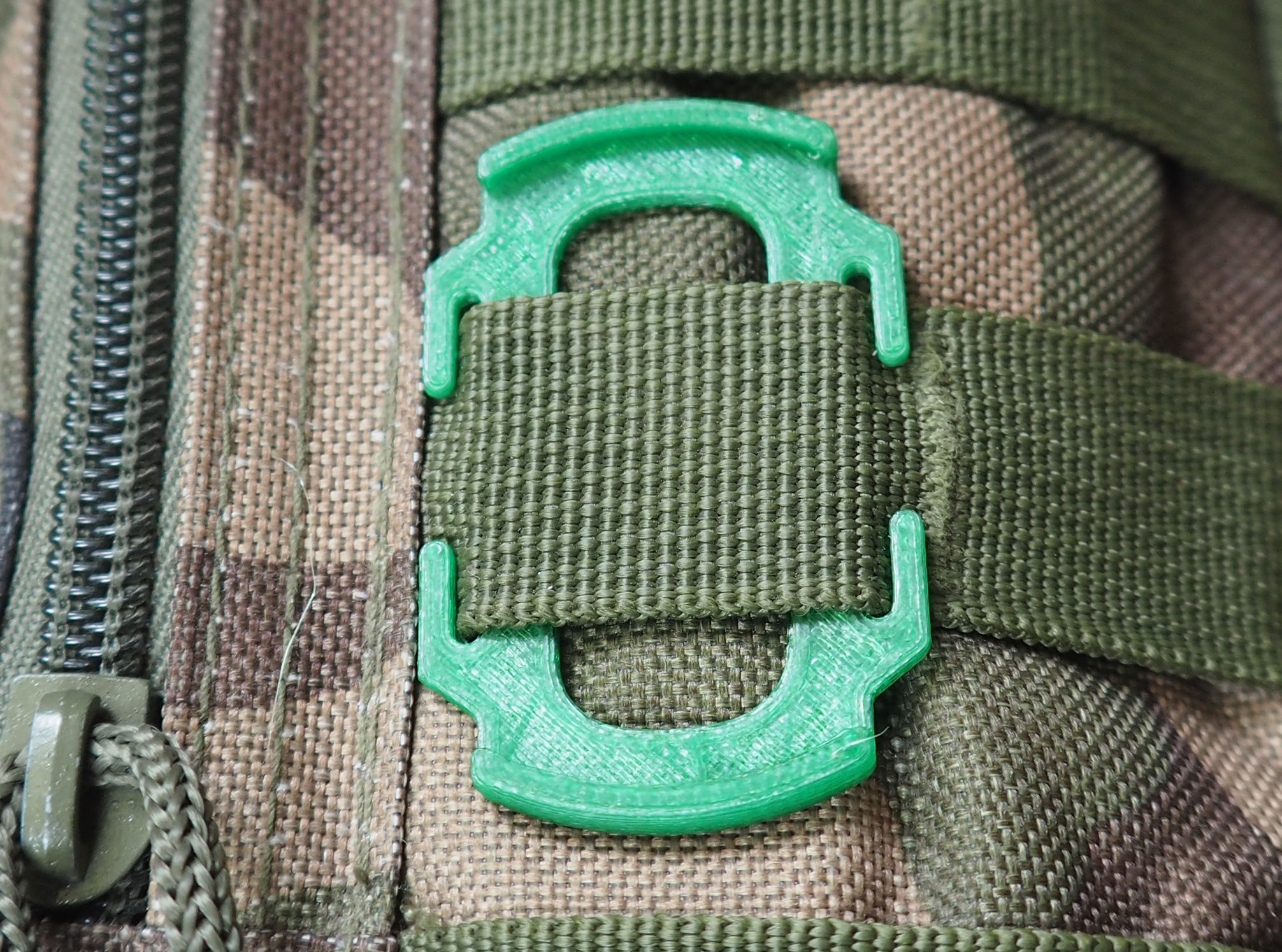 MOLLE lens cap holder 49mm 3D print model_2