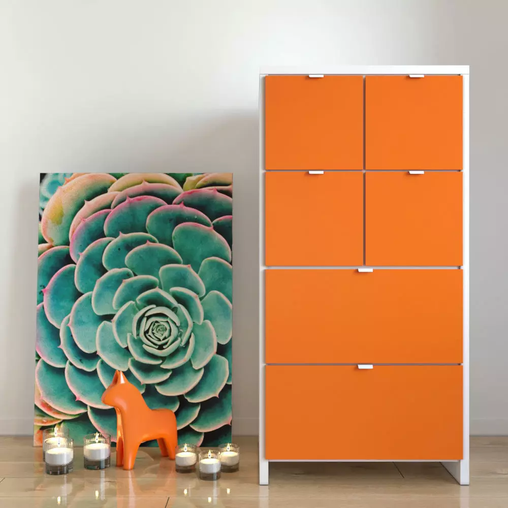 Dresser and decor Free 3D model