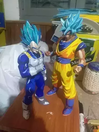 Vegeta - Super Saiyan Armor