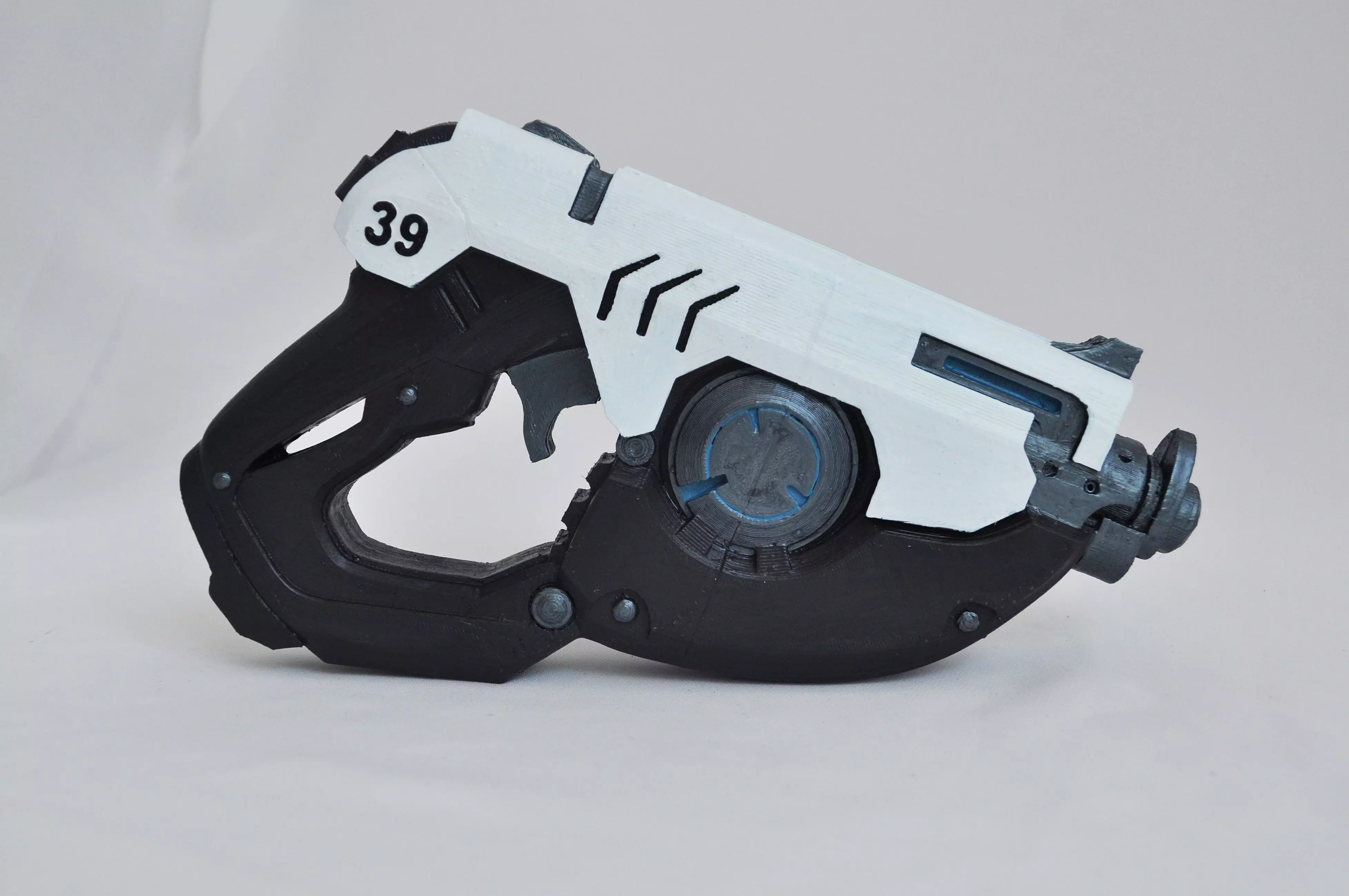Overwatch Tracer pulse pistol classic model Free 3D print model