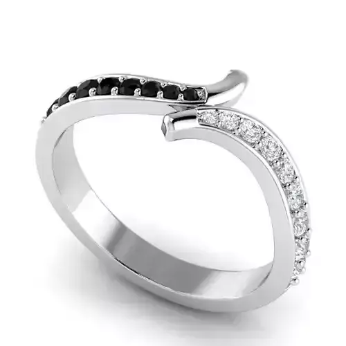 Engagement Ring With White And Black Diamonds 1