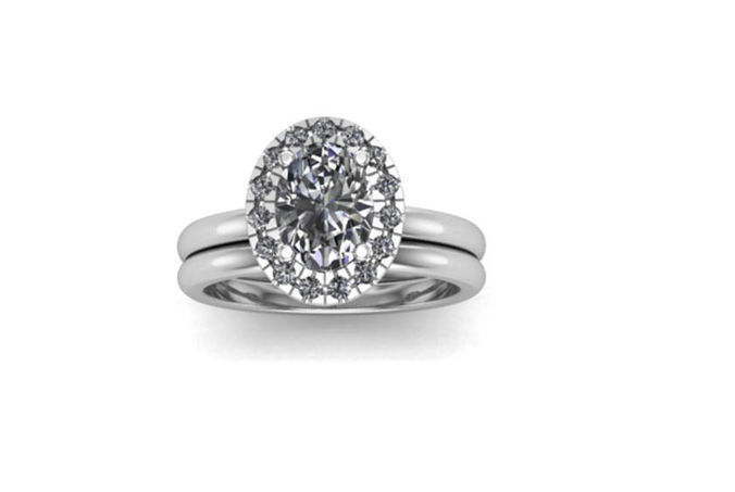 Oval Diamond with Scallop Set Halo and Plain Band 3D print model