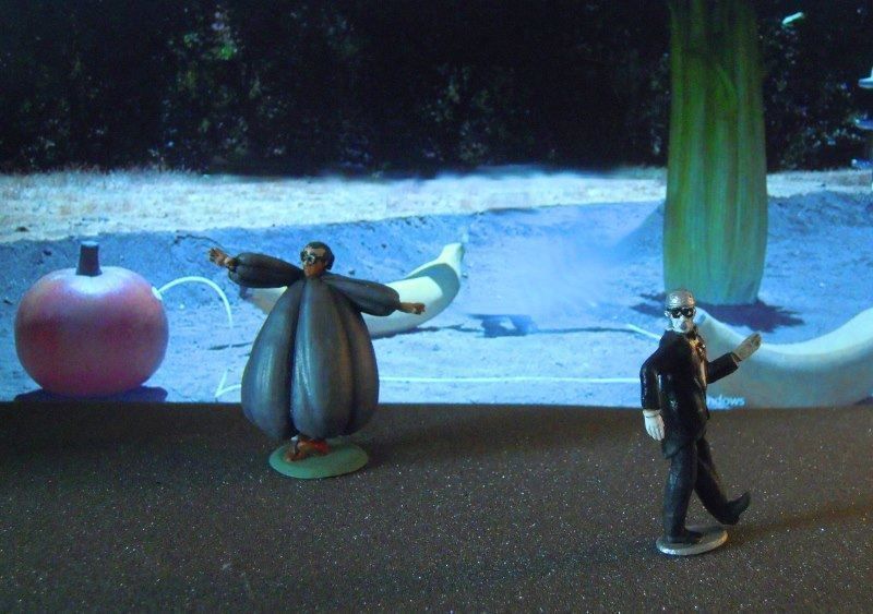 2 Woody Allen toy soldiers from the movie SLEEPER 3D print model_1