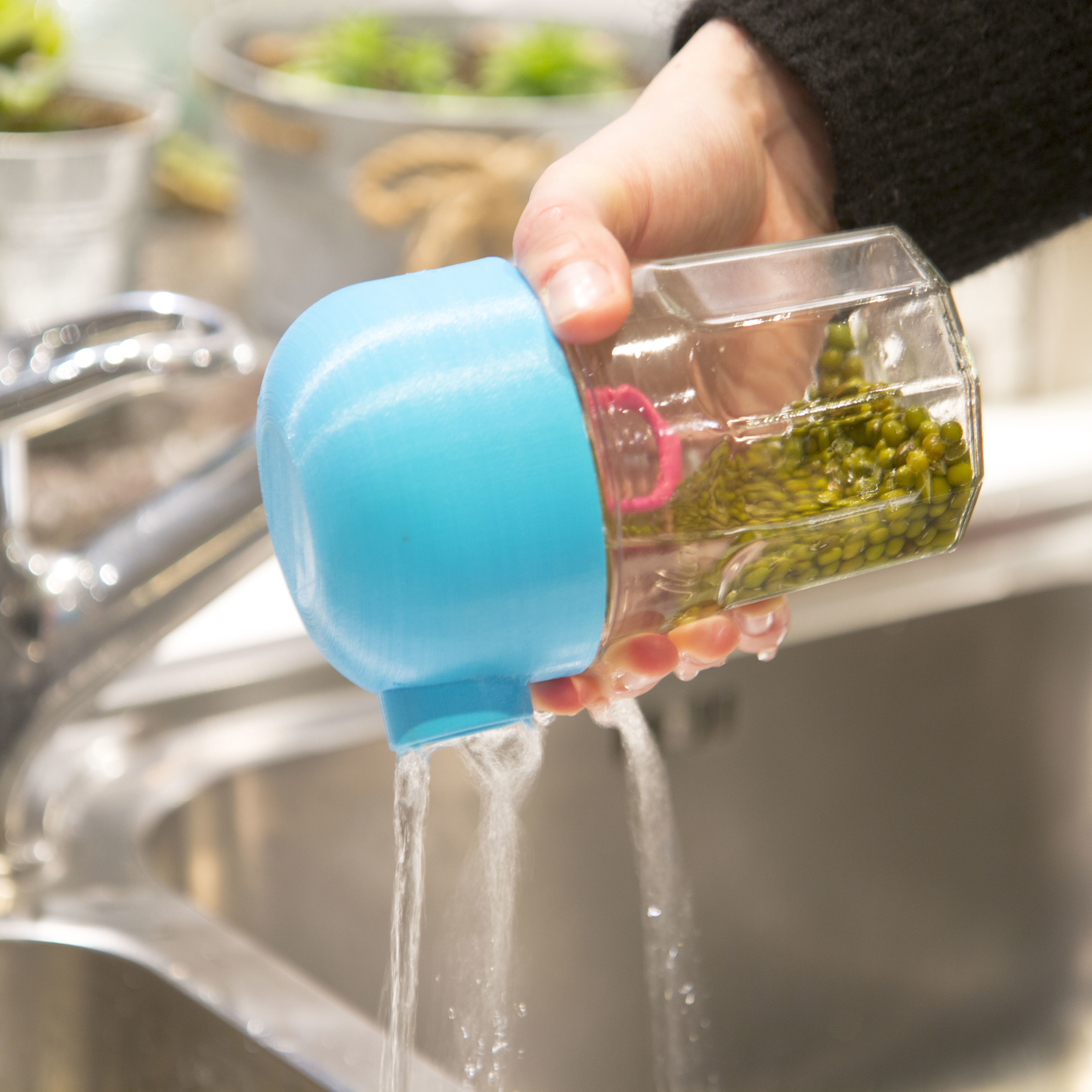 Sproot bottle with ring in it 3D print model_8