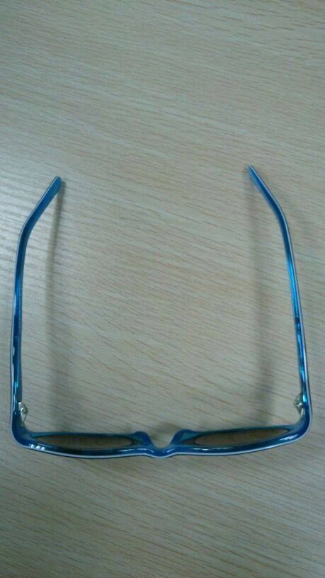 Sunglasses pair of with stripes Free 3D model_7