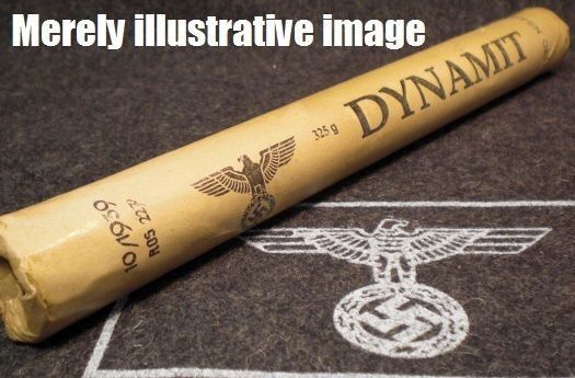 German WW2 TNT Crate Low-poly 3D model_1