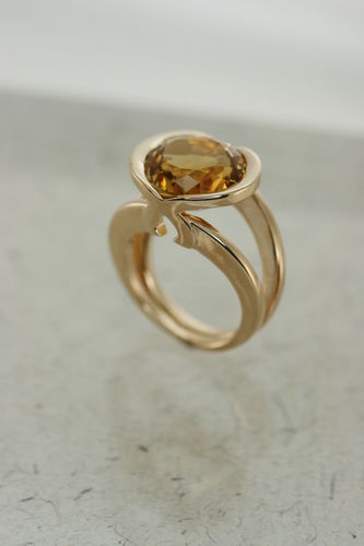 Rose gold ring with Citrin  3D print model