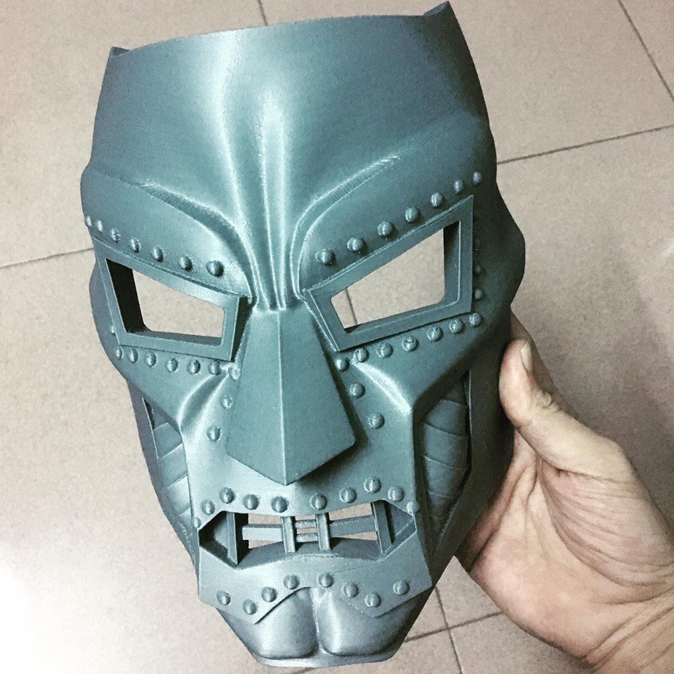 Doom mask - Helmet Marvel  Cosplay 3D print model_14