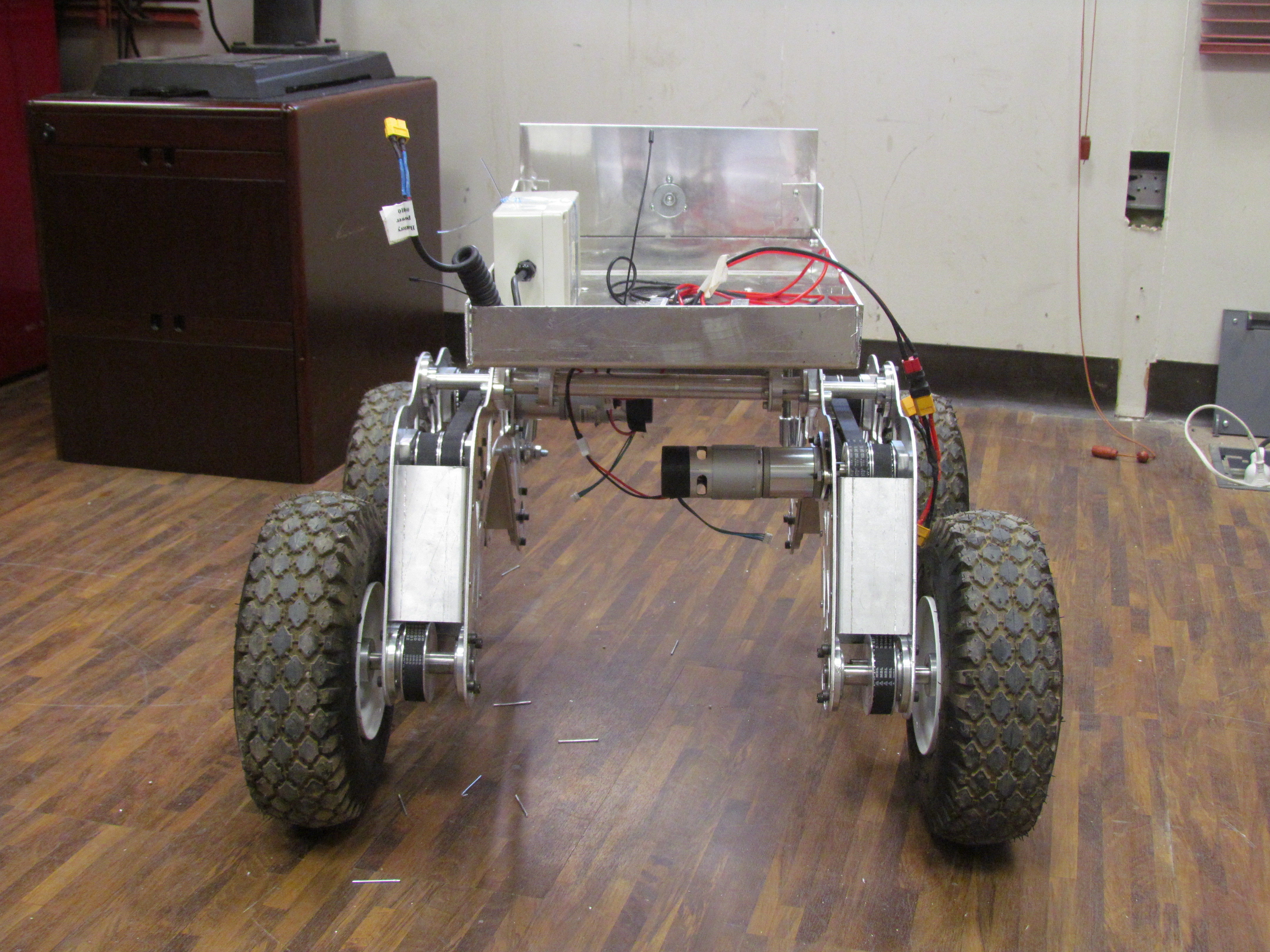 Robot 4 Wheels Drive 3D model_8