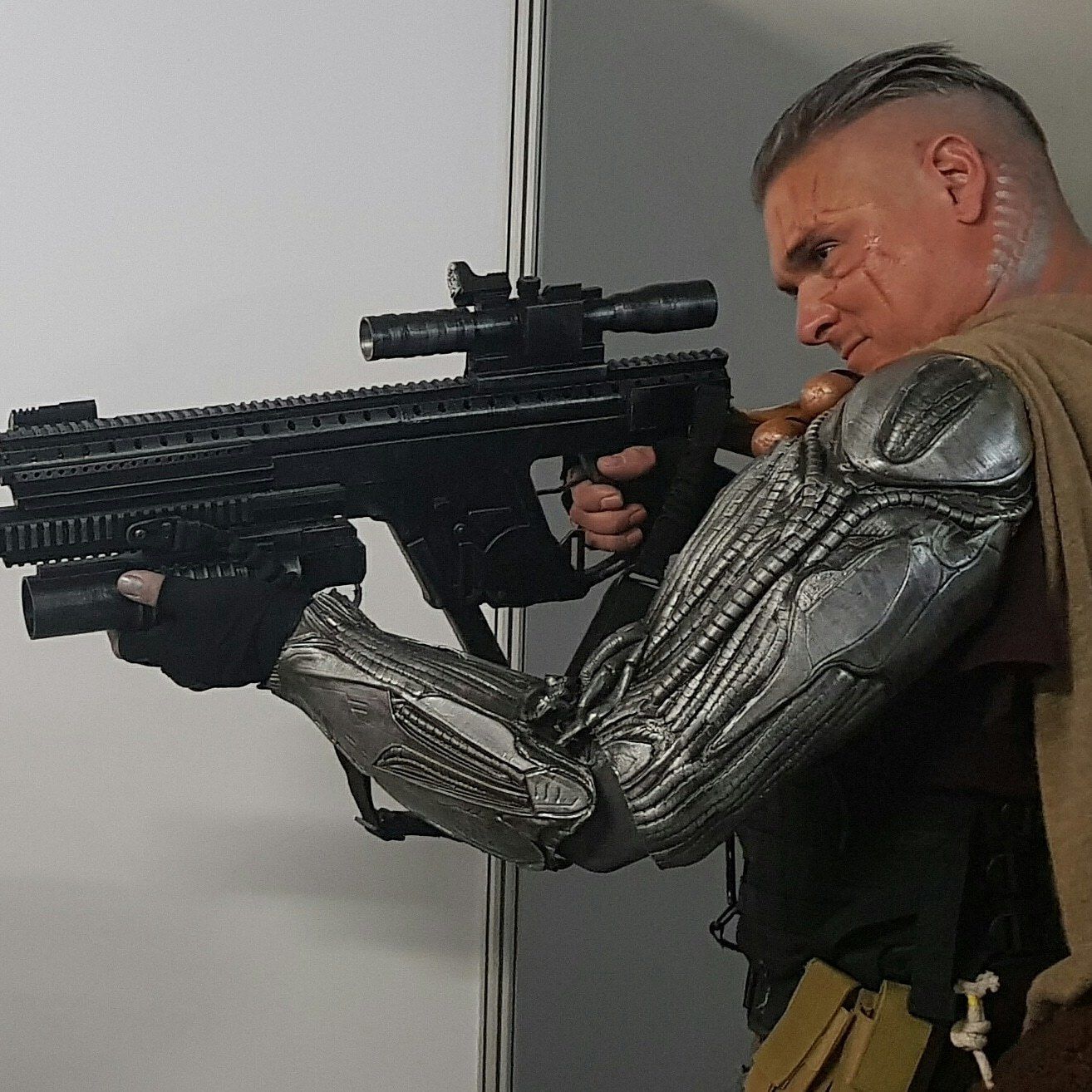 Cable arm inspired from deadpool2  3D print model_13