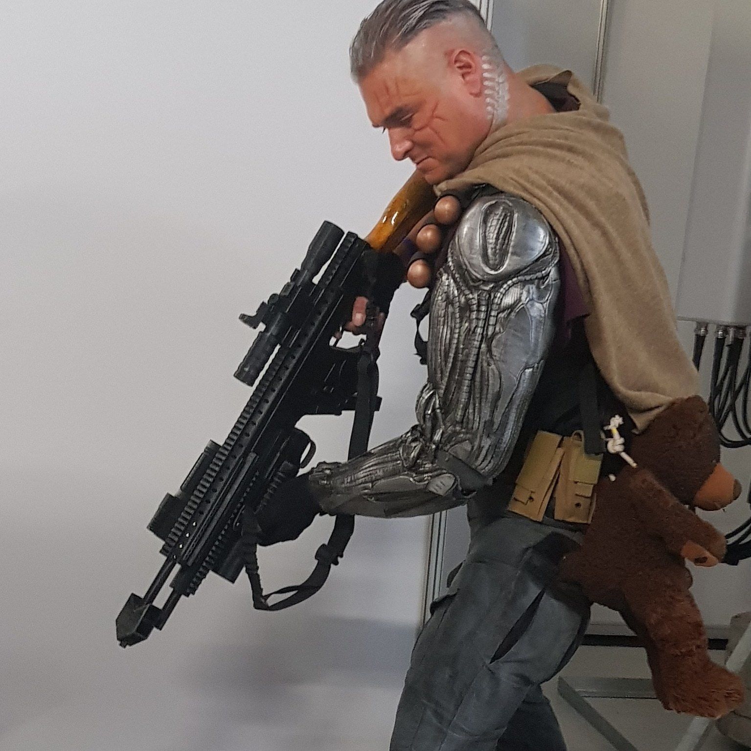 Cable arm inspired from deadpool2  3D print model_14