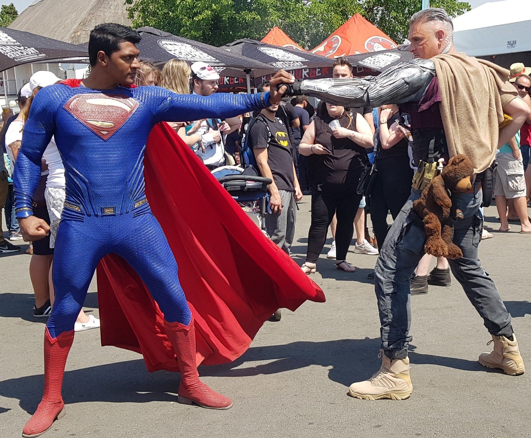 Cable arm inspired from deadpool2  3D print model_12