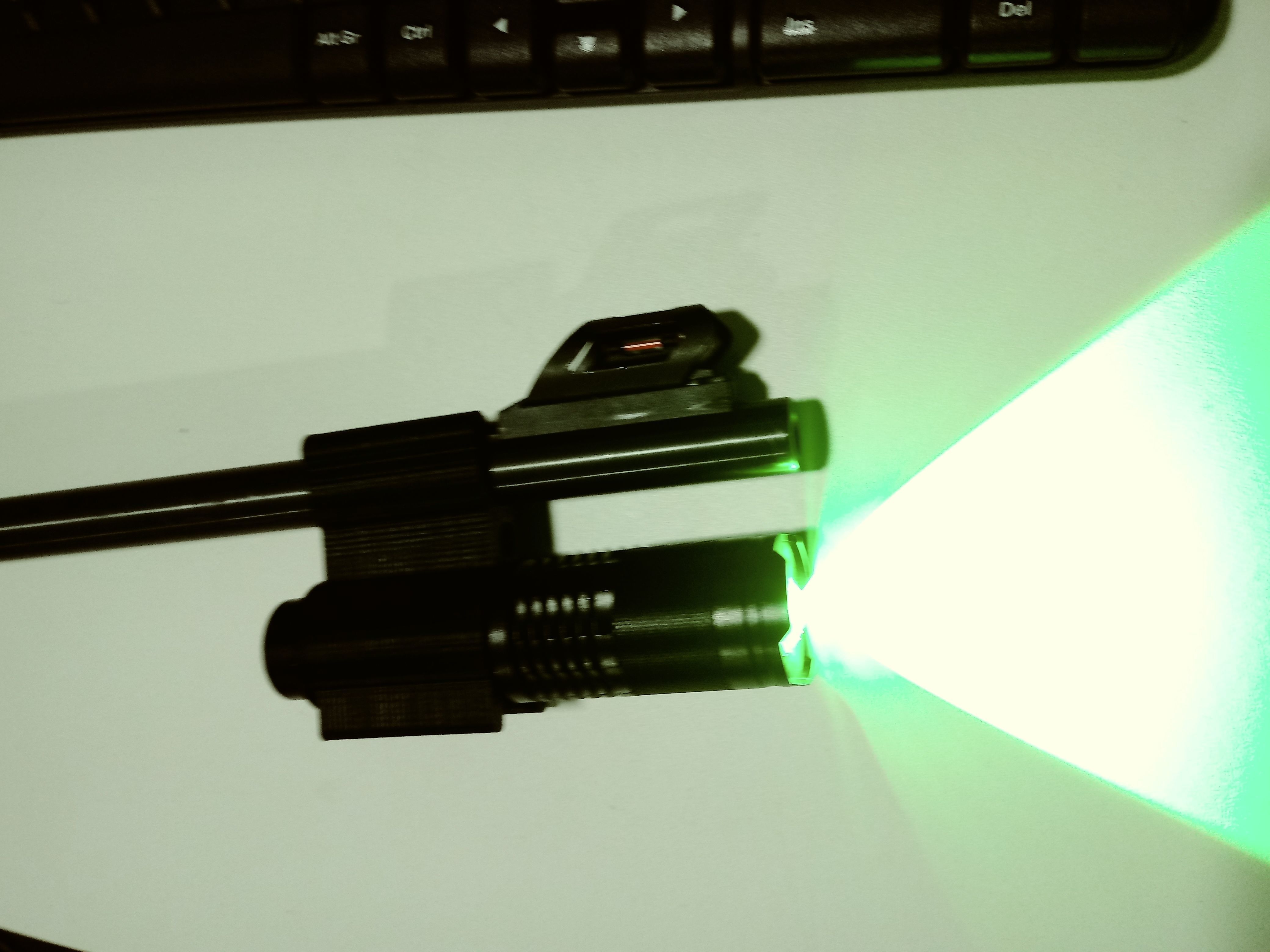 Mosberg 702 flashlight holder 3D print model_1