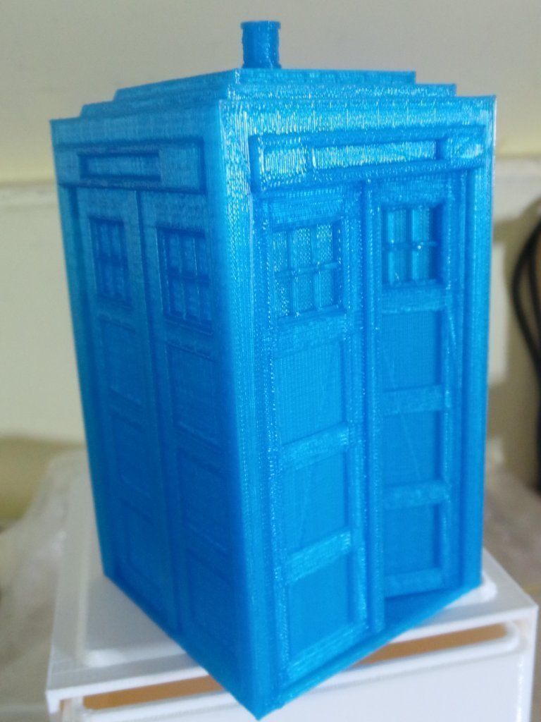 Tardis with doors Free 3D print model_6
