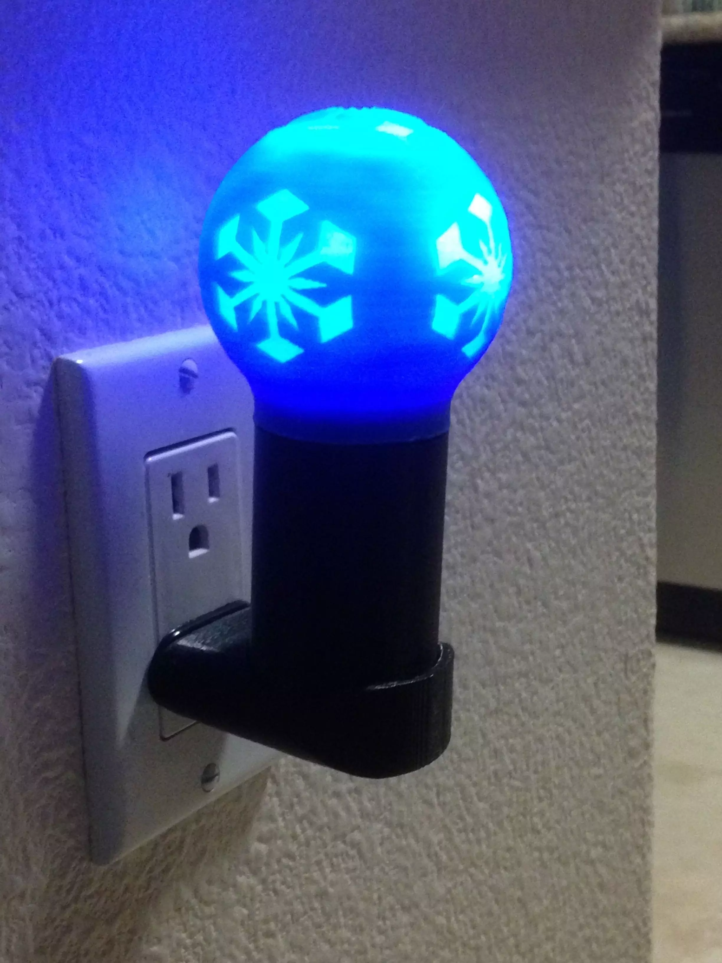 Snow Globe Night Light 3D print model_0