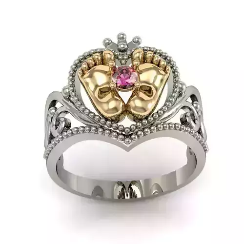 beautyful ring with baby legs