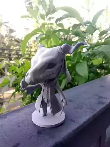 Elias Ainsworth Chibi Figurine