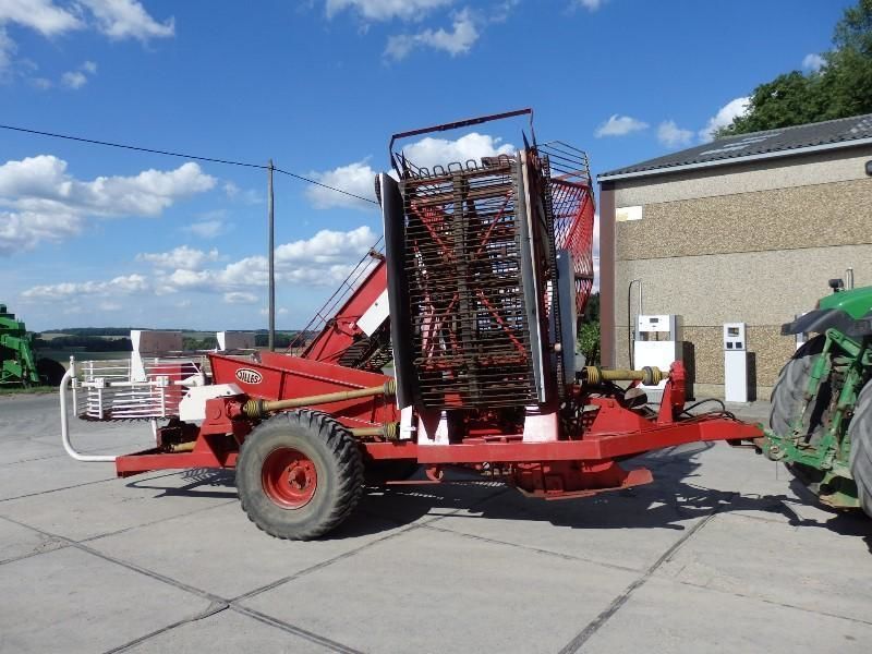 Gilles R136 Loader Low-poly 3D model_12