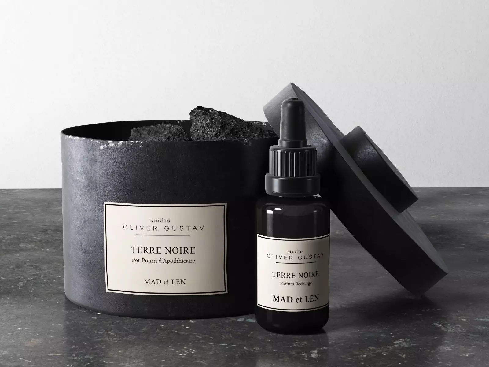 Terre Noire Soy Wax and Refill Bottle 3D model_0