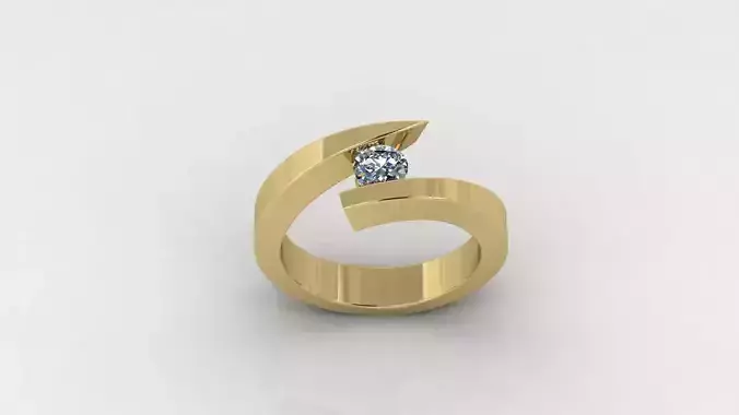 Ring 4 gold with diamond in center