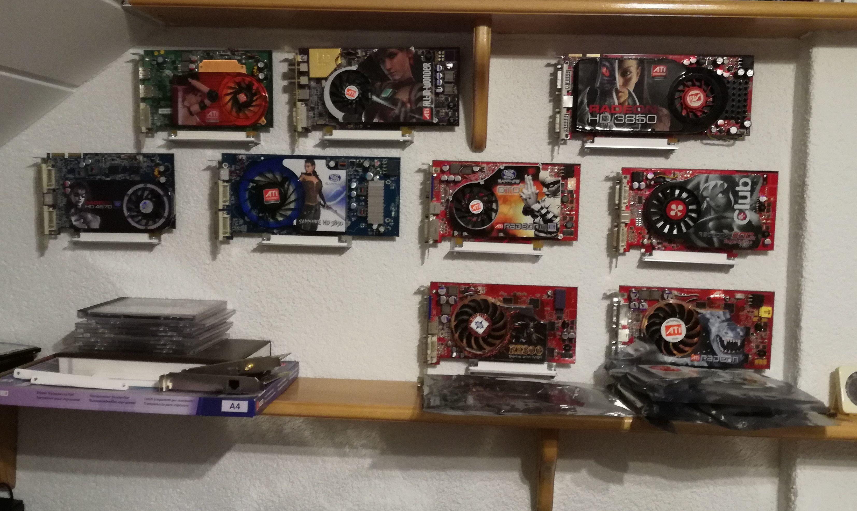 Great Graphics card Wall holder for decoration 3D print model_3