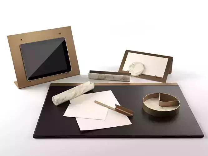 Balancing Desk Accessories