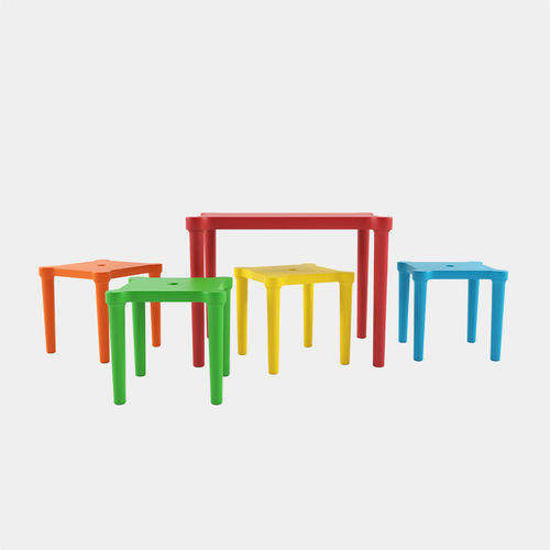 UTTER table and stools 3D model